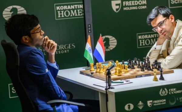 Praggnanandhaa and Anish Giri