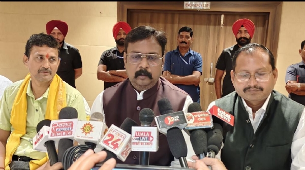 Prayag Utthan Samiti held a press conference Prayag Utthan Samiti held a press conference