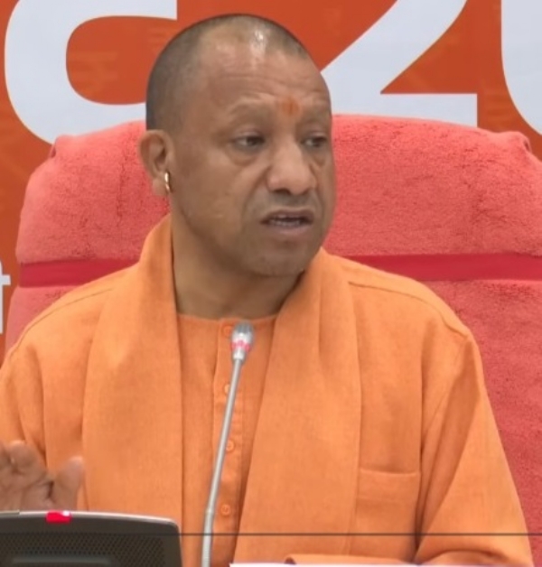 Holi Milan ceremony organized at the Gorakhnath Temple