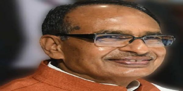 UP CM extends birthday wishes to Shivraj Singh Chouhan