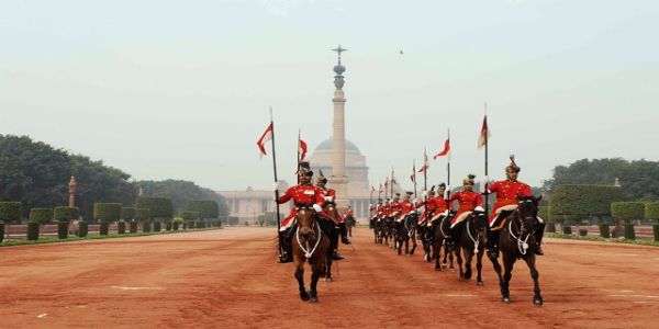 Rashtrapati Bhavan Adjusts Change of Guard Ceremony to New Summer Timing