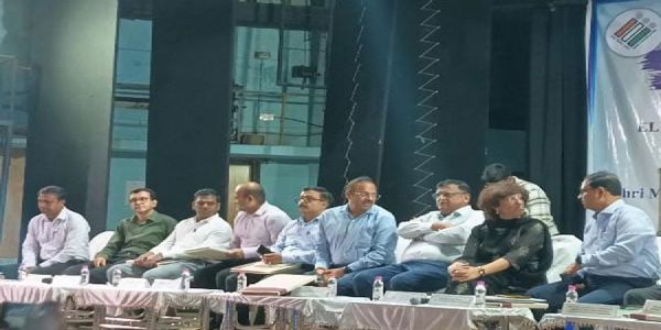 Political temperature rises in Bengal ahead of Election Commission’s full bench visit amid voter list row