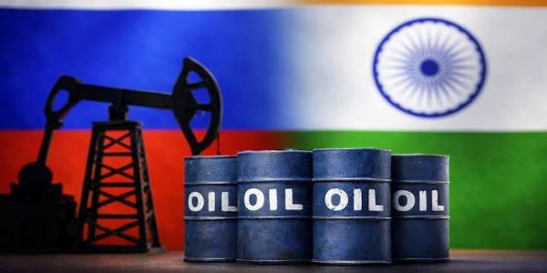 US Urges India to Absorb Stranded Russian Oil Amid Strait of Hormuz Tensions