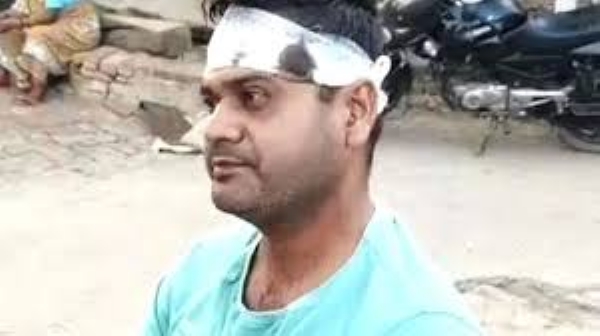 Army jawan claims he was beaten by supporters of a Samajwadi Party MLA