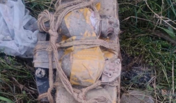 Box Fitted With Two Grenades Recovered In J&K’s Rajouri, Area Cordoned Off Box Fitted With Two Grenades Recovered In J&K’s Rajouri, Area Cordoned Off