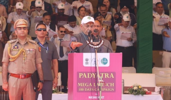 ‘Don’t Spare Guilty’: LG Sinha Launches 100-Day Anti-Drug Drive ‘Don’t Spare Guilty’: LG Sinha Launches 100-Day Anti-Drug Drive