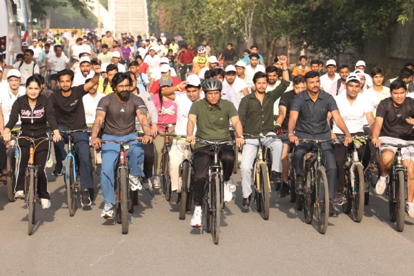 Mandaviya Urges Youth to Embrace Fit India Movement for Active Lifestyles and a Stronger Nation