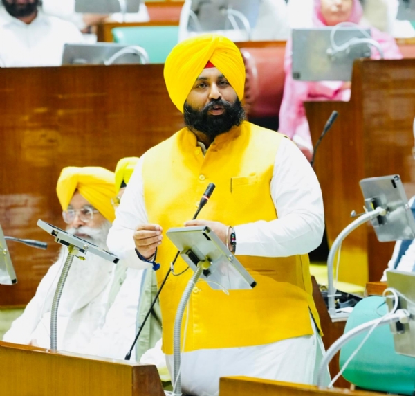 Cabinet Minister Harjot Singh Bains addresses Vidhan Sabha during discussion.