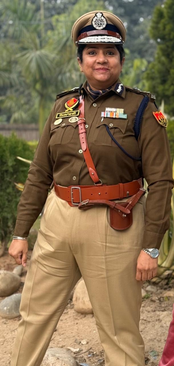 Senior women officer punjab police.