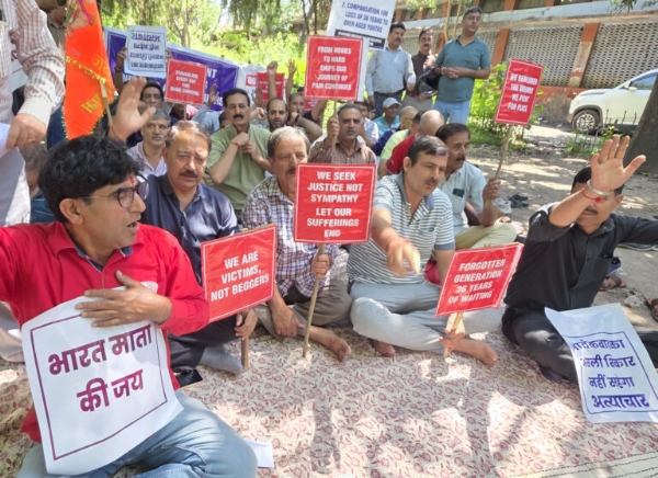 Displaced Kashmiri Pandits Hold Protest In Jammu, Seek Two-Fold Increase In Relief Amount