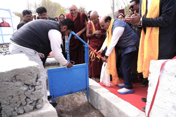 LG Saxena Inaugurates First Water Body Made Operational Under Project Him Sarovar