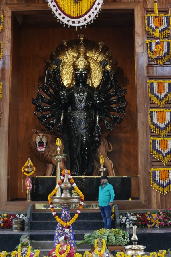 Mukesh -Sculptor with Adisakhti idol