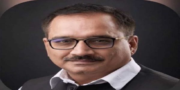 Virendra Sachdeva Accuses Kejriwal of Weak Leadership Over Raghav Chadha