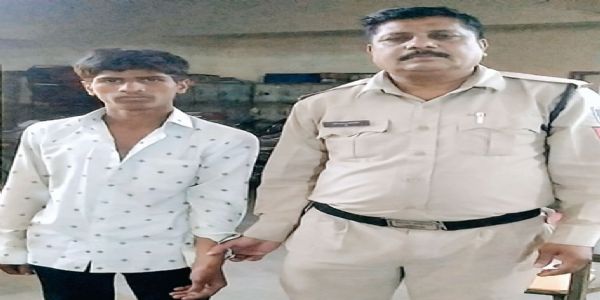 Mobile Thief Arrested, 18 Stolen Phones Recovered