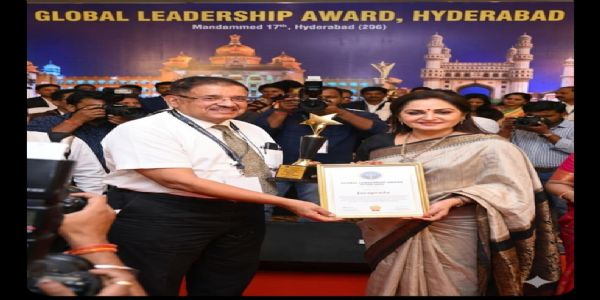 Dr P. P. Devan Honoured with Global Leadership Award