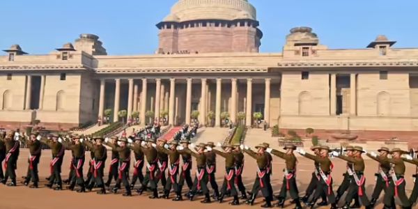 Rashtrapati Bhavan Unveils Dawn Timing for Iconic Change of Guard