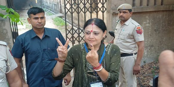 Bengal Polls 2026: Candidates Cast Votes in Phase 1, Leaders Claim Peaceful Polling and Push for Change