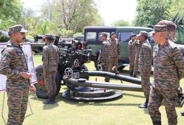 GOC-in-C reviews Ops preparedness of troops