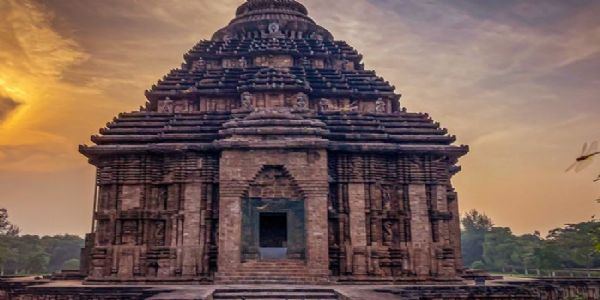 Sand Removal Work Begins at Konark Sun Temple; Safety Measures Intensified