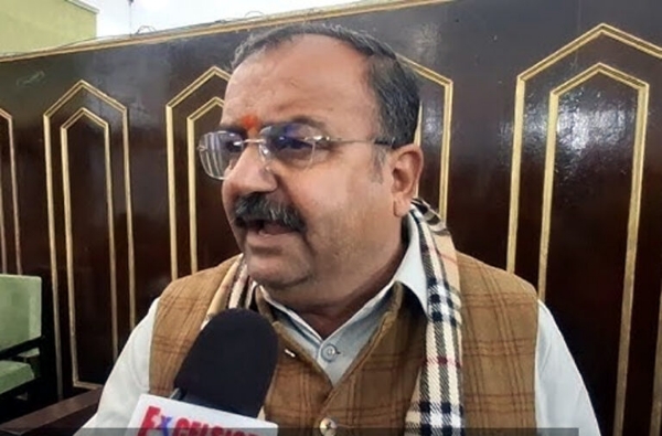 Sawhney files complaint against BJP MLA Randhawa