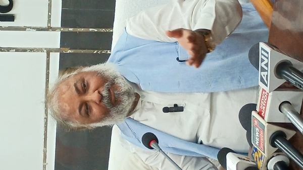 State Transport Minister Dayashankar Singh held a press conference on Sunday