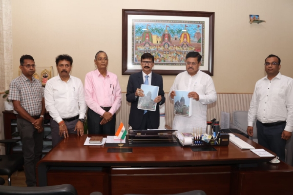 Second Interim Report on Lingaraj Temple Reforms Submitted to Odisha Law Minister