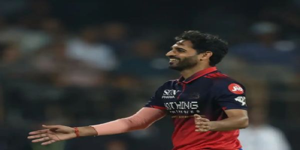 IPL 2026: Bhuvneshwar grabs Purple Cap lead; Kohli leaps into Orange Cap top four