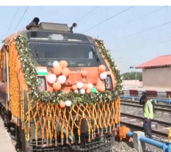 Ayodhya-Mumbai Amrit Bharat Express