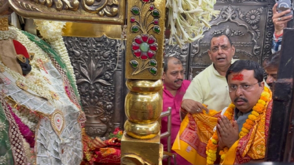 BJP National President Nitin Nabin visits Vindhyavasini Devi Temple in Vindhyachal on Wednesday