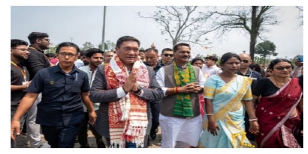 Arunachal CM Pema Khandu Attends BJYM Youth Outreach Event in Dhekiajuli
