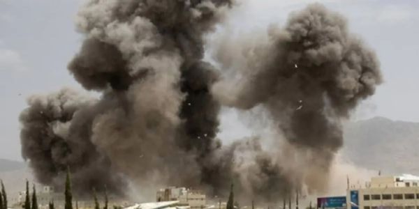 Deadly Suicide Blast Rocks Police Outpost in Pakistan