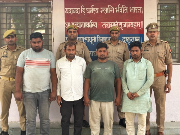SOG team arrested seven members of inter-district cattle theft gang