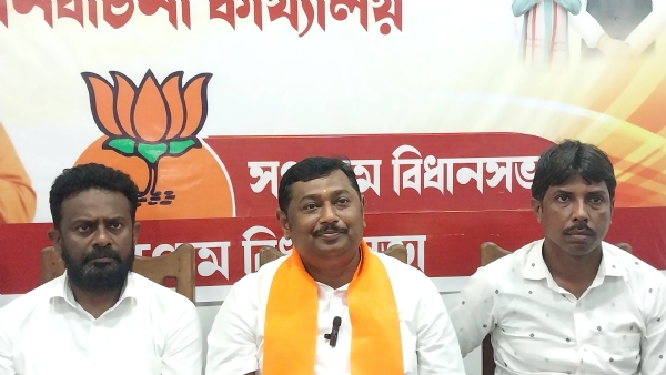 Swaraj Ghosh at press conference Swaraj Ghosh at press conference