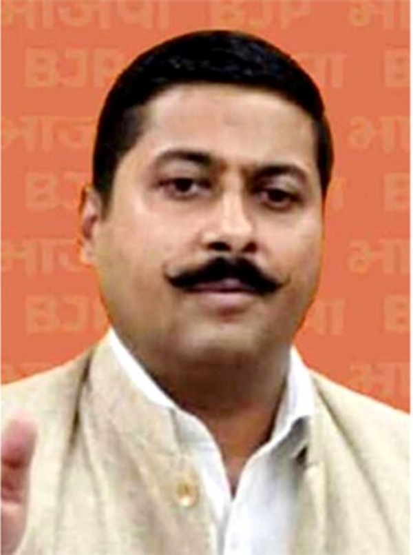 Gaurav hits back at Pakistan over threats against RSS