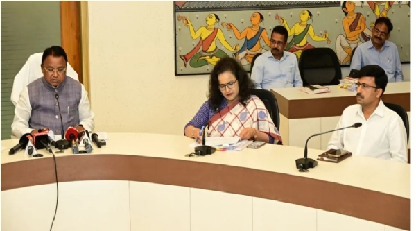 CM Mohan Charan Majhi briefing media after the Cabinet meeting. CM Mohan Charan Majhi briefing media after the Cabinet meeting.