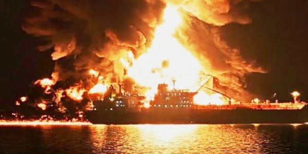 Iran Rejects US Ultimatum, Vows to Keep Strait of Hormuz Closed