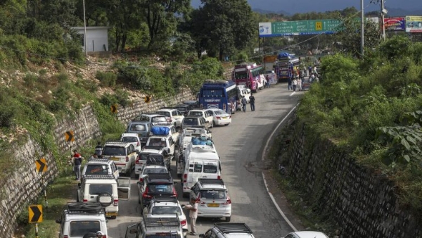 Traffic Restored On J&K Highway Day-Long Closure Due To Landslides In Ramban