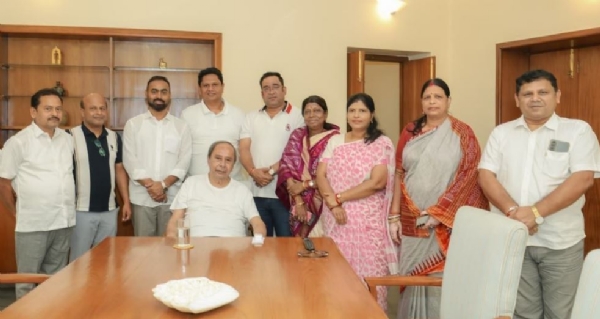 Jajpur BJD Leaders Meet Naveen Patnaik,