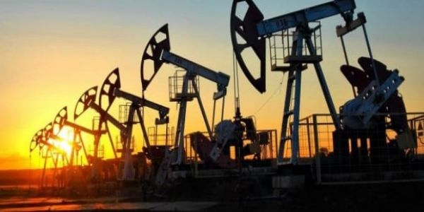Crude Oil Prices Plunge up to 17% on US-Iran Ceasefire Announcement