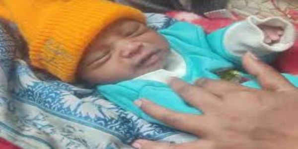 Infant dies after sustaining injuries from temple wall collapse in Lucknow