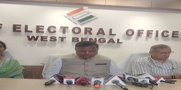 Row over ‘suspicious activity’ at Khudiram Anushilan Kendra; EC dismisses tampering allegations