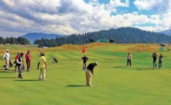 Govt Will Use Three Golf Courses In Valley To Promote Tourism: CM Omar