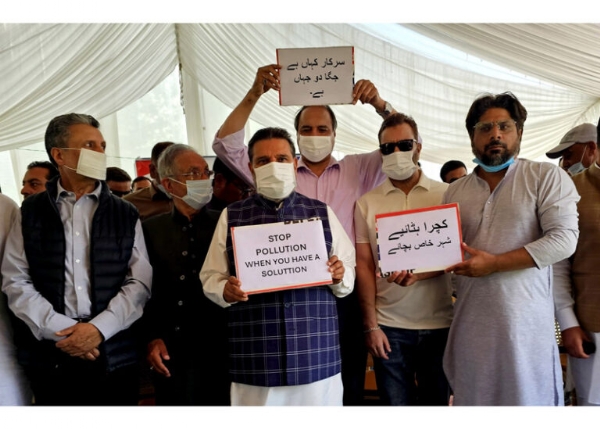 Bukhari asks Govt to resolve issue of Achan dumping site