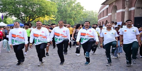 Armed Forces Join Citizens to Spark Fitness and Patriotic Zeal