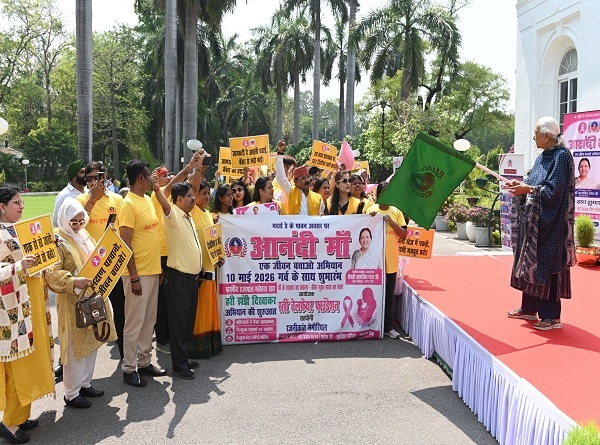 Governor flags off Cancer Free Women Bharat Yatra