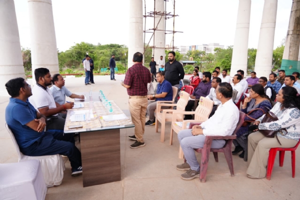 Culture Minister Reviews Kalamandal Project