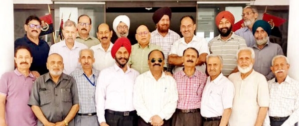 Ex-Policemen League raises pension, welfare issues during monthly meet