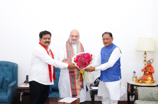 Chhattisgarh Chief Minister Vishnu Deo Sai  met with Union Home Minister Amit Shah