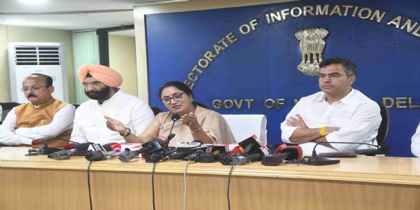 Delhi Government Employees to Work from Home Two Days a Week, Government Will Not Purchase Any Vehicles for Six Months