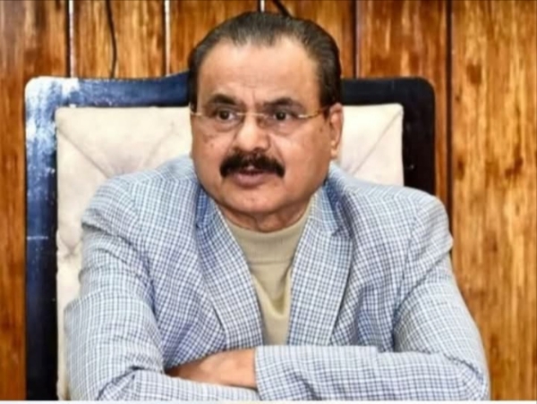 चंद्रमोहन पटवारी।
